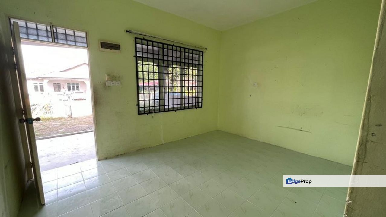 Semi D Setingkat Lokasi strategik Di Kg Sura Tengah, Dungun , Terengganu, Dungun