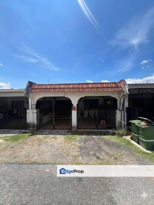Teres Setingkat Bebas Banjir Di Taman Bukit Bendera Mentakab , Pahang, Mentakab