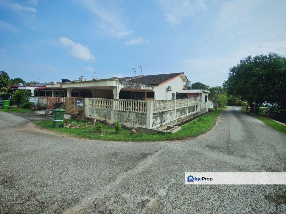 Teres Setingkat Corner Lot Di Taman Sri Bukit Bendera,Mentakab, Pahang, Temerloh
