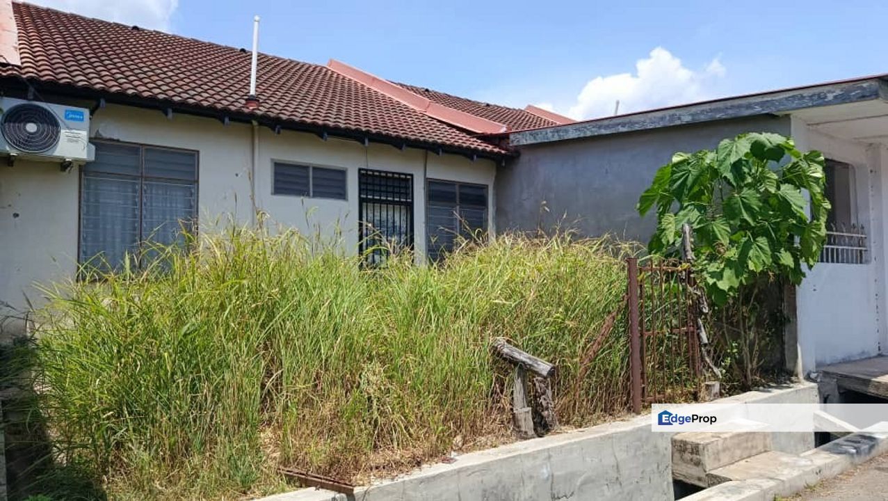 Teres Setingkat Dalam Bandar Di Taman Inderapura Jerantut Pahang, Pahang, Jerantut