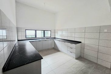 The Majestic Homes 1.5 Storey Semi D Kotasas next to Bukit Istana