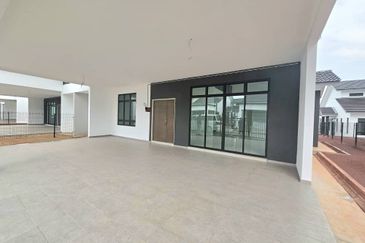 The Majestic Homes 1.5 Storey Semi D Kotasas next to Bukit Istana