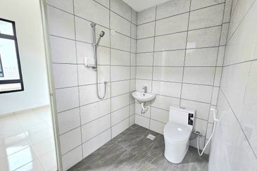 The Majestic Homes 1.5 Storey Semi D Kotasas next to Bukit Istana