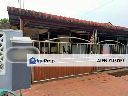 (Dalam Bandar) Corner Lot Teres Setingkat Setengah Taman Sri Jaya, Terengganu, Kemaman