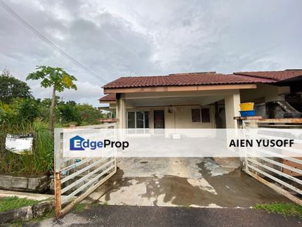 Corner Lot Teres Bandar Satelit Muadzam Shah near Hospital, Pahang, Muadzam Shah