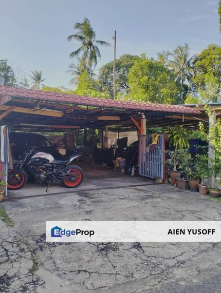 [Renovated] Teres 2 Tingkat Taman Sri Kalongan near Bandar Chukai, Terengganu, Kemaman