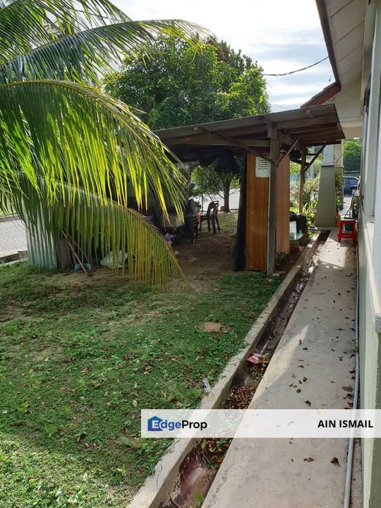 BANGLO SETINGKAT KAMPUNG BARU BESERAH KUANTAN for Sale @RM398,000 