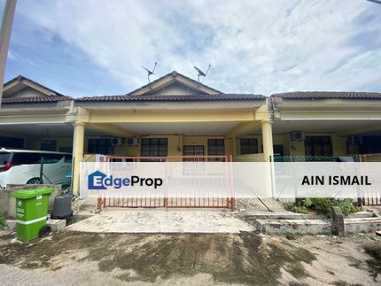 SINGLE STOREY INTERMEDIATE TERRACE KAMPUNG PADANG JAYA, KUANTAN, Pahang, Kuantan