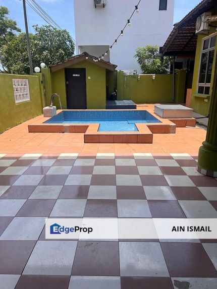 SEMI-D CORNER LOT DENGAN PRIVATE POOL KEMPADANG JAYA, KUANTAN , Pahang, Kuantan