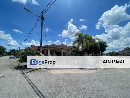 [CORNER LOT] Teres Setingkat Taman Pandan Damai 1, Kuantan, Pahang, Kuantan