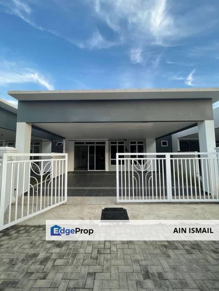 RUMAH TERES SETINGKAT PRECINT 5,KOTASAS SUMMERWEST , Pahang, Kuantan