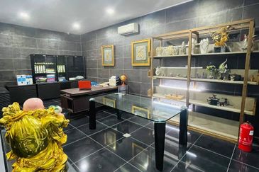 Nusa Cemerlang Industrial Park