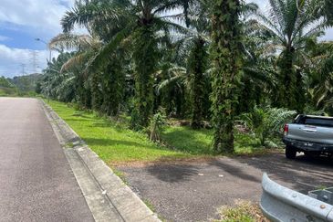 Kampung Melayu Gelang Patah