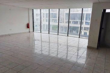 Apex Bizhub Desa Cemerlang