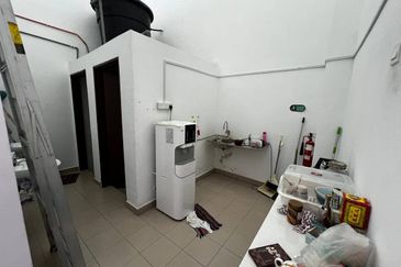 Kempas Utama Industrial Park