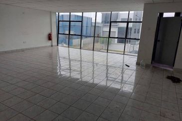 Apex Bizhub Desa Cemerlang