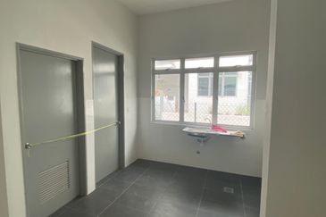 730K Terrace house IN Kota Kemuning (24 x 75)