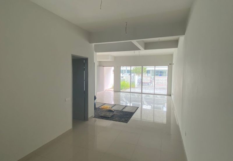 730K Terrace house IN Kota Kemuning (24 x 75)