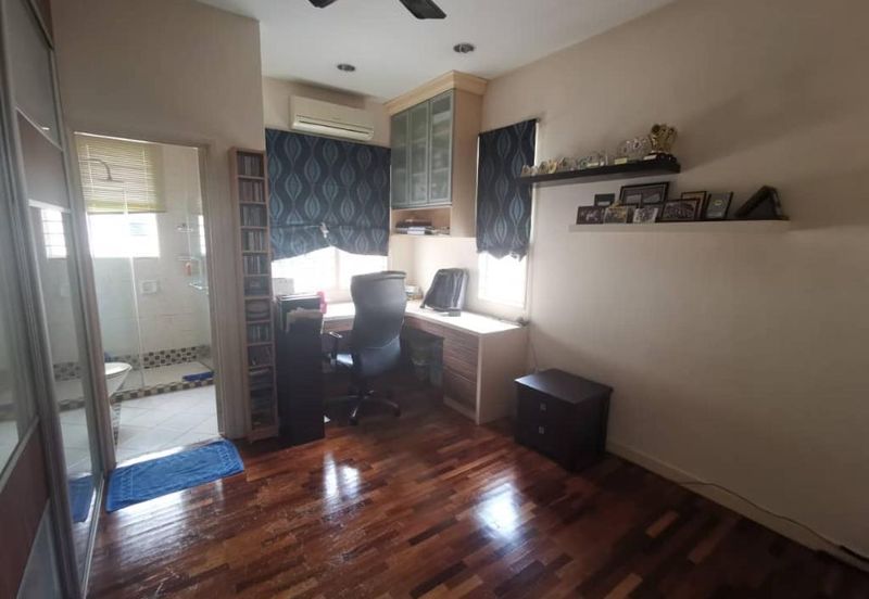 Freehold Kota Kemuning