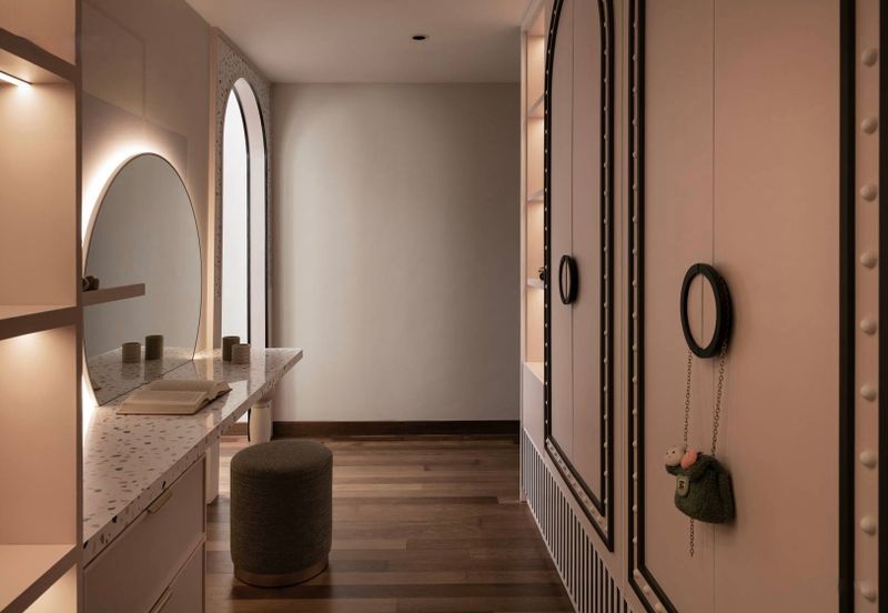 Kota Kemuing Lakeview House