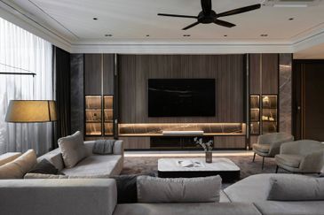 Kota Kemuing Lakeview House