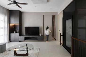 Cheapest semi-d in Kota Kemuning for 1.3M