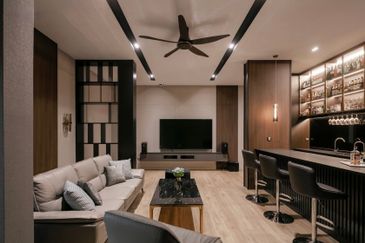 Cheapest semi-d in Kota Kemuning for 1.3M