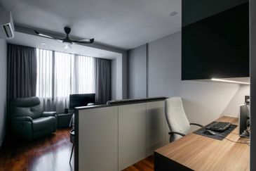 Cheapest semi-d in Kota Kemuning for 1.3M