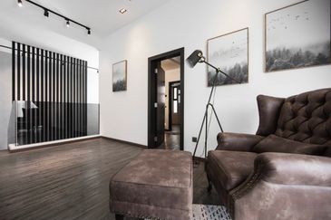 Prime Lakeside Living Semi-D Houses for 2.2M in Kota Kemuning