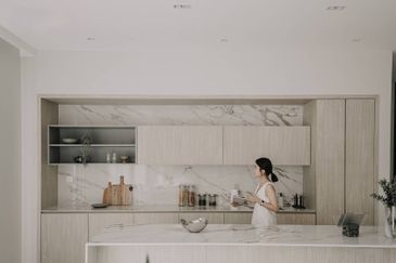 Lakeside view terrace house in Kota Kemuning