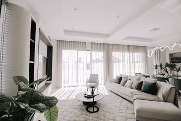 Lakeside view terrace house in Kota Kemuning