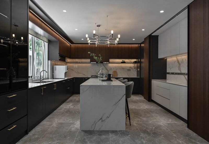 56 x 85 Bungalow in Kota kemuning