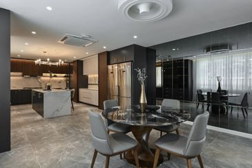 56 x 85 Bungalow in Kota kemuning