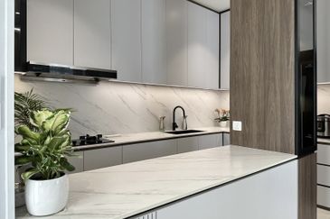 800k double storey house in Kota Kemuning