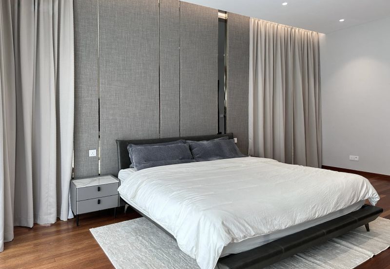 800k double storey house in Kota Kemuning