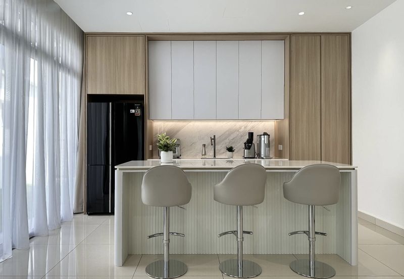 800k double storey house in Kota Kemuning