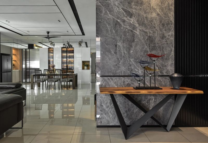 32 x 85 Semi d with only 1.4M!!!