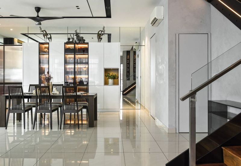 32 x 85 Semi d with only 1.4M!!!