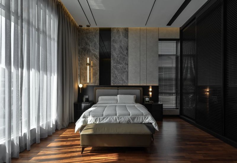 32 x 85 Semi d with only 1.4M!!!