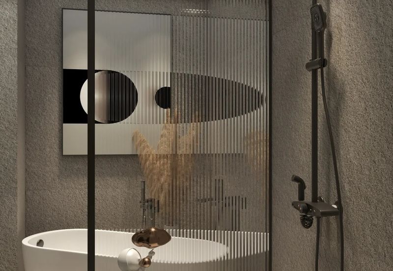 New Lakefront Villa Bungalow IN Kota Kemuning