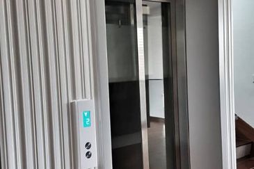 Kota Kemuning 1.58M Lakefront Villa Bungalow