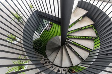 Kota Kemuning Villa Lakefront Bungalow 1.5M