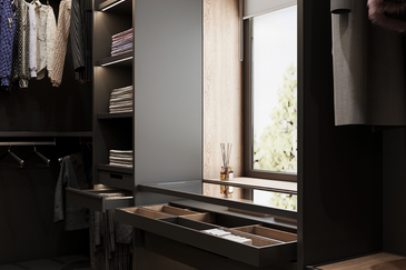 2 Sty house Gated n Guarded