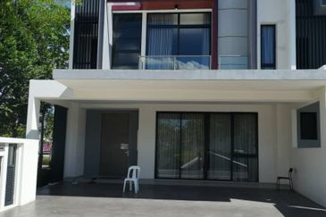 Kota Kemuning 2 Sty Superlink 26 x 70 