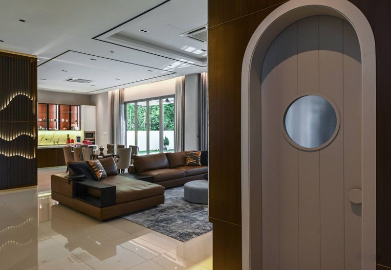 LUXURY 2 STOREY BUNGALOW IN KOTA KEMUNING