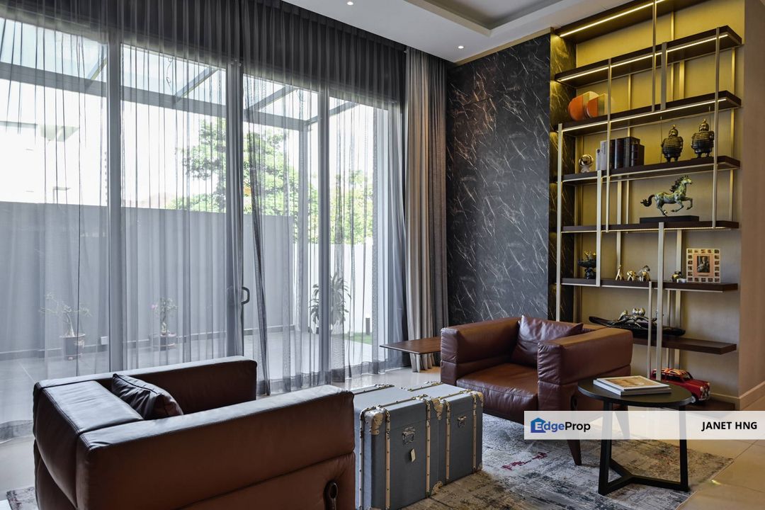 LUXURY 2 STOREY BUNGALOW IN KOTA KEMUNING, Selangor, Kota Kemuning