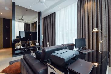 LUXURY 2 STOREY BUNGALOW IN KOTA KEMUNING