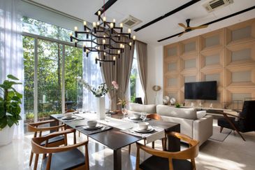  Big Land & Size VILLA with Beautiful Garden Towns