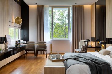  Big Land & Size VILLA with Beautiful Garden Towns