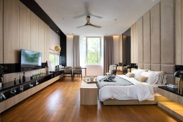  Big Land & Size VILLA with Beautiful Garden Towns